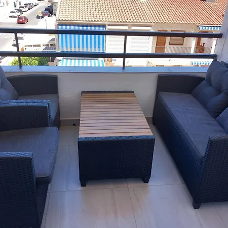 Piekny Centrum 2 Sypialnie Z Basenem * Τορεβιέχα